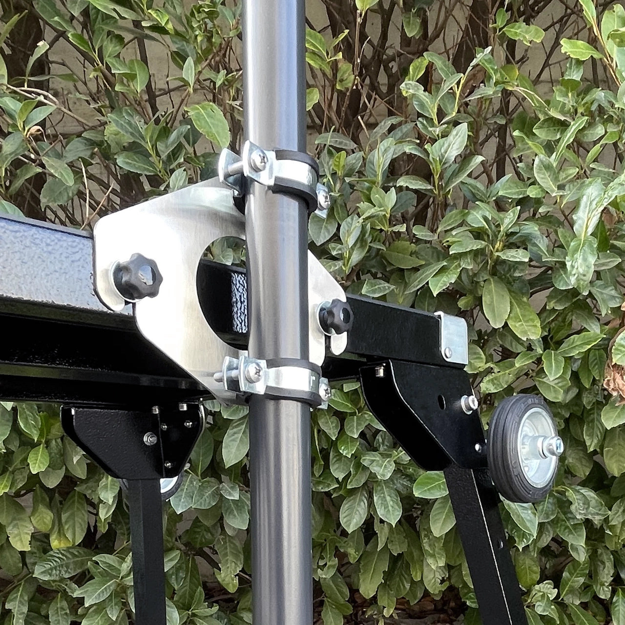 Fibernet Practico Arbeitstisch-Set: Schirmständer am Arbeitstisch