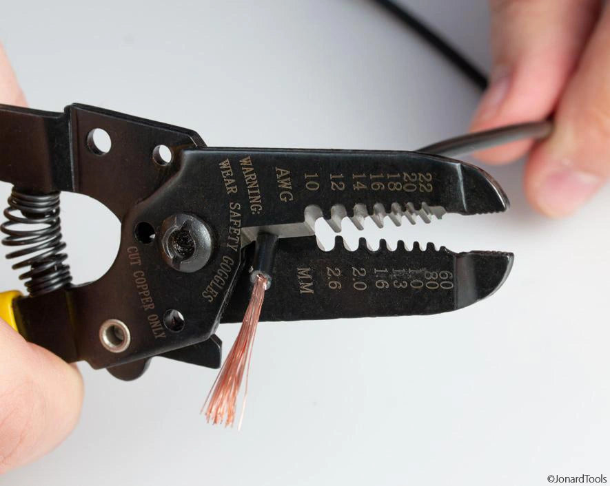 Jonard Abisolierzange 10-22 AWG JIC-1022: Anwendung 08