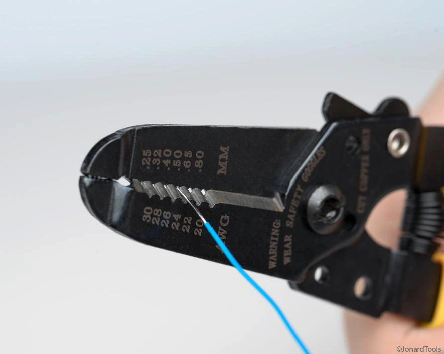 Jonard Abisolierzange JIV-2030: Anwendung 07