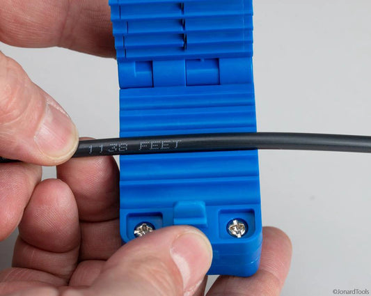 Jonard Anschneide und Abmantelwerkzeug MS-316: Anwendung 03