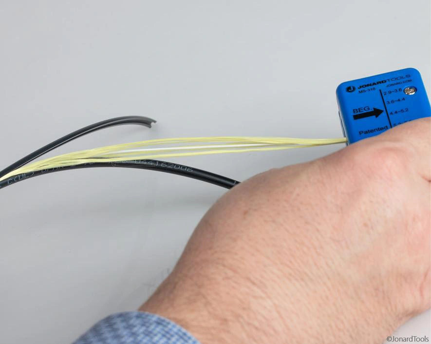 Jonard Anschneide und Abmantelwerkzeug MS-316: Anwendung 09