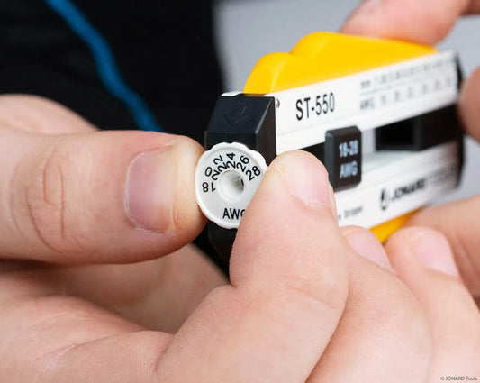 Jonard ST-550 Abisolierwerkzeug 18–28 AWG: Anwendung 01