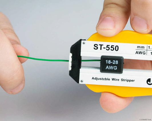 Jonard ST-550 Abisolierwerkzeug 18–28 AWG: Anwendung 02