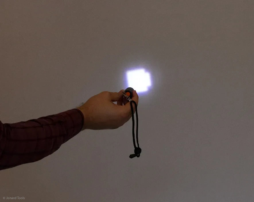 Jonard TK-285: FL-2000 LED  Taschenlampe 03