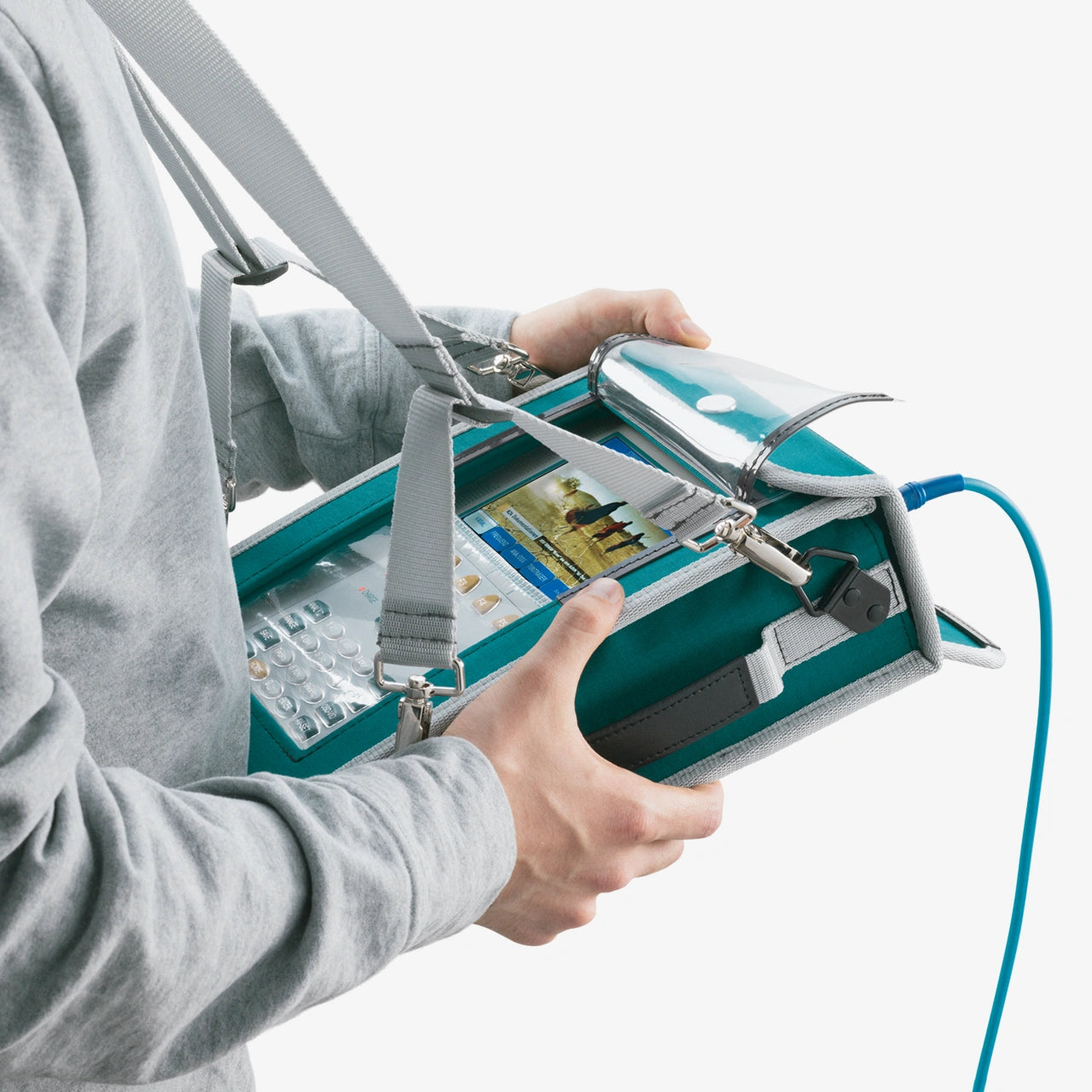 VAROS 107: Mit der Schutztasche bedienbar